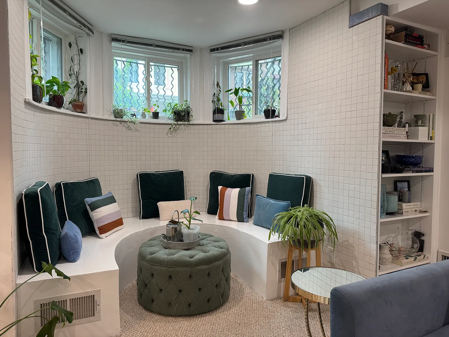 1 bed, 900 sqft, $2,450 — Photo 3