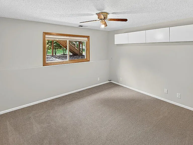 9983 Balmoral Ln — Photo 22
