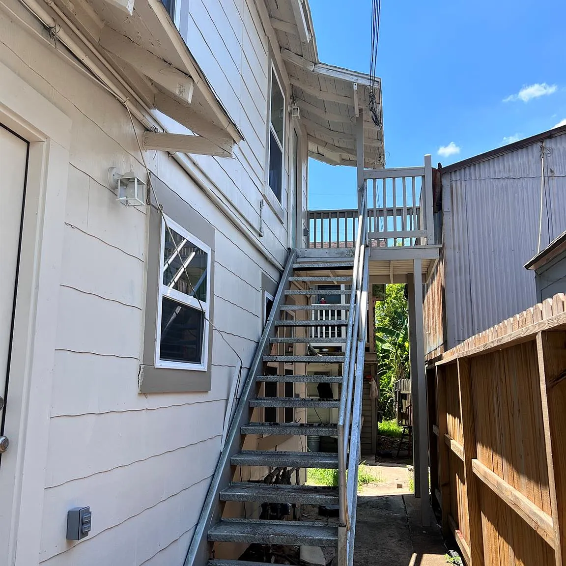 1 bed, 1.0 bath, 525 sqft, $750 — Photo 1