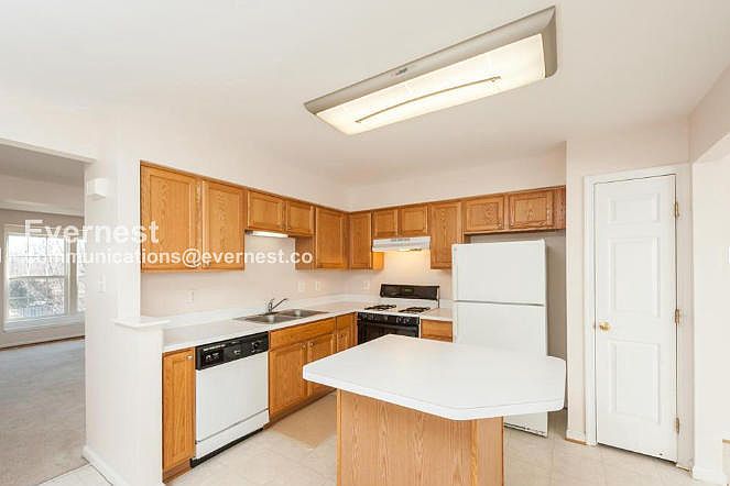 2nd image of 11024 Gander Ct