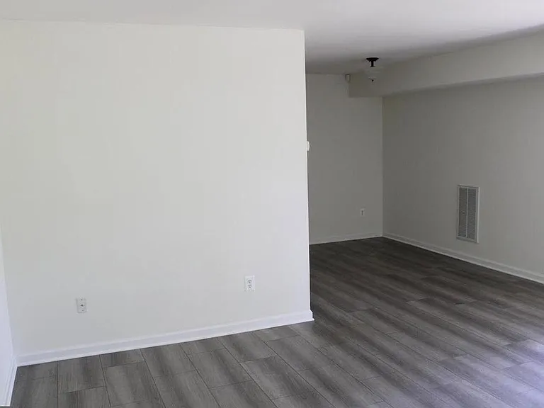 7505 Riverdale Rd #2034 — Photo 11