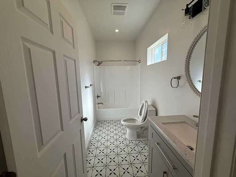 20352 Sherman Way — Photo 29
