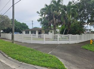 695 W 76th St, Hialeah, FL 33014