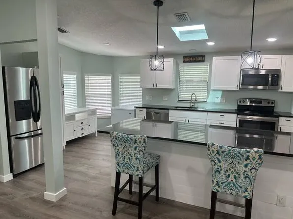 10103 Gaslight Court, Fort Pierce, FL 34945