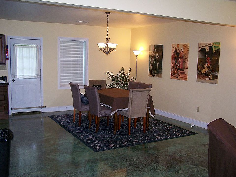 2nd image of 847 Mattox Ave