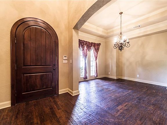 4th image of 1305 Overlook Cir
