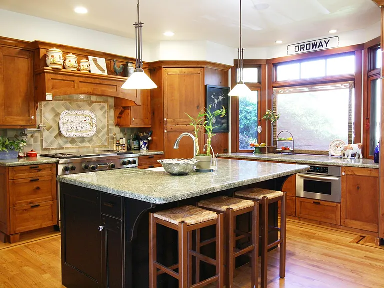121 Baywood Ave — Photo 8