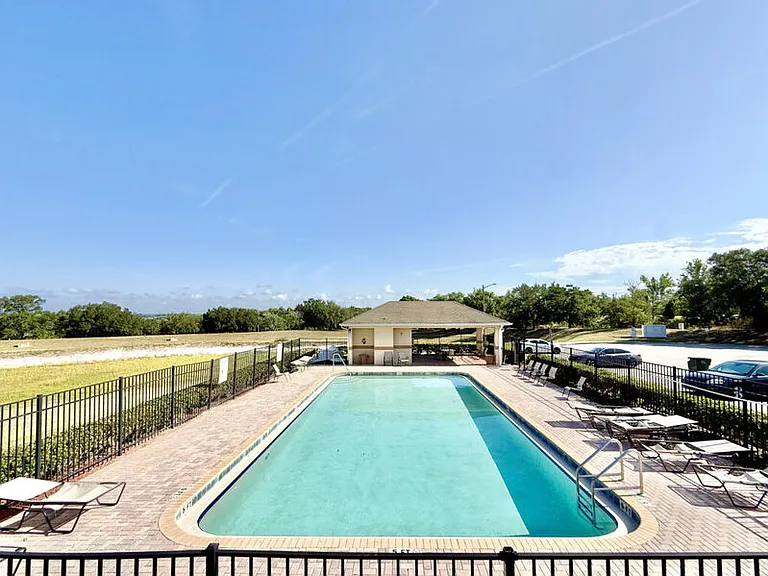 3824 Exeter Ln #1 — Photo 59
