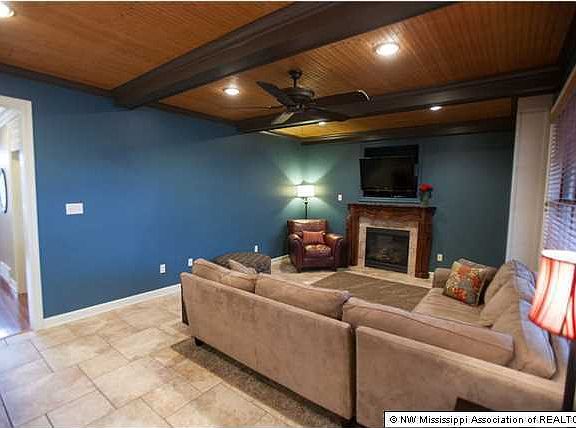 3rd image of 4159 Three Hawks Dr