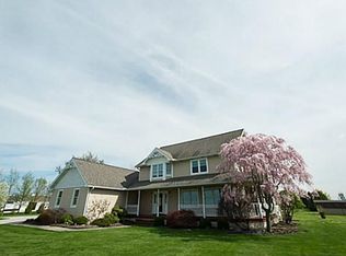 13280 Schiller Rd, Oak Harbor, OH 43449