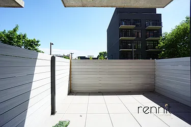 Rented by Rennit Inc.