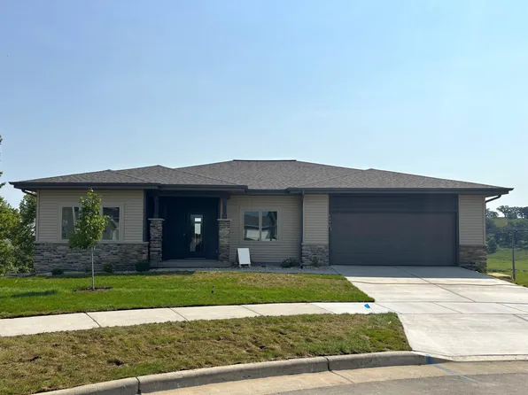 6592 Redpoll Cir, Middleton, WI 53562