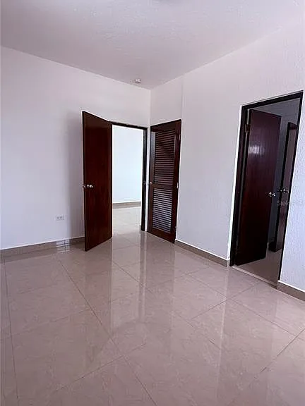 413 Condominio Gaither Plz #2B — Photo 9