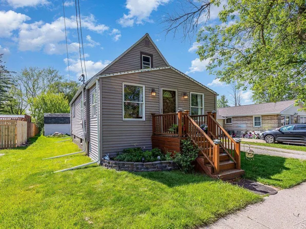 532 Rhodes St, Pinconning, MI 48650