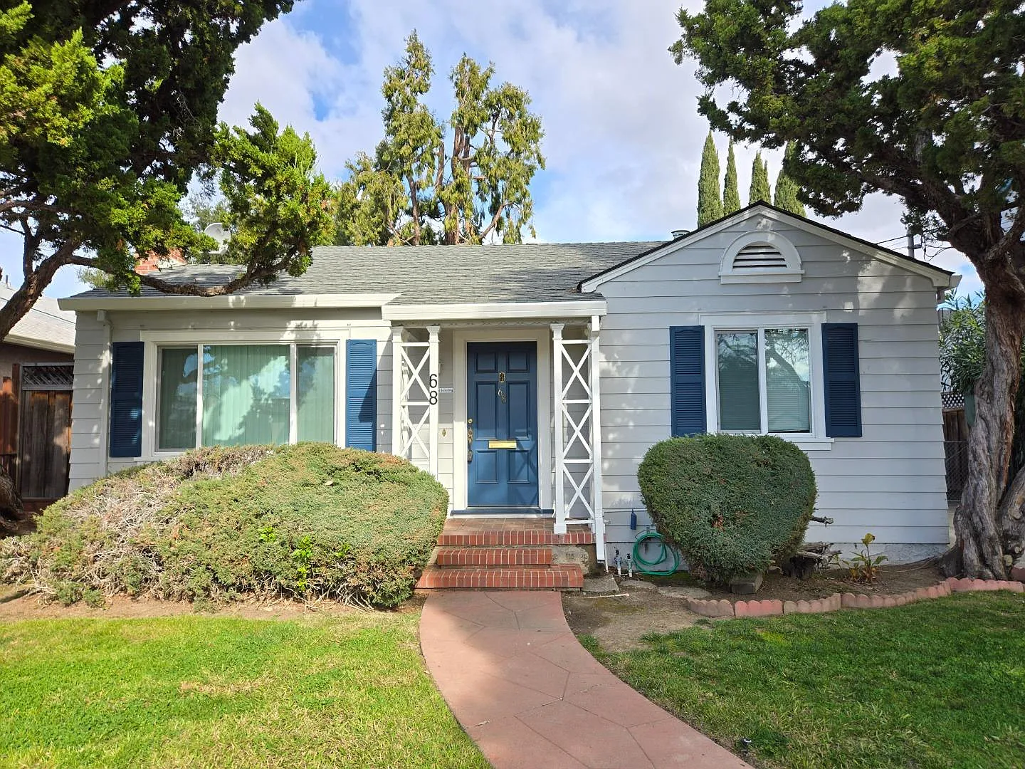 68 S Cragmont Ave photo 1