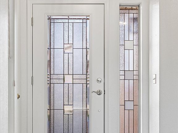 3rd image of 5985 W GERONIMO Court