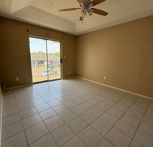 1800 Oasis Dr #102 — Photo 11