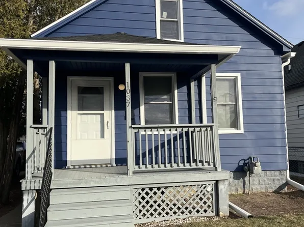 1037 Lincoln St, Wyandotte, MI 48192