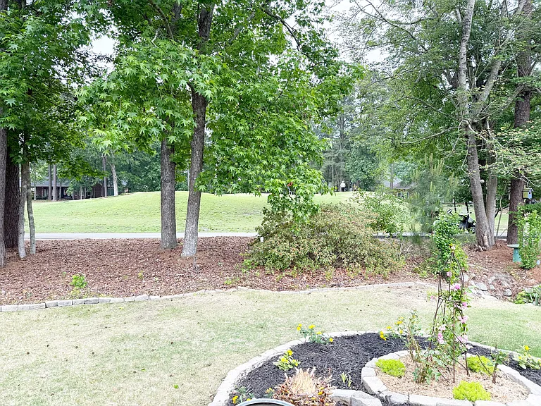 6438 Somersby Dr — Photo 18