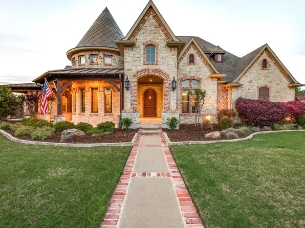254 Yorkshire Dr, Heath, TX 75032