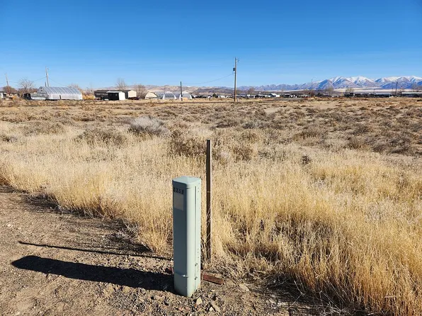 2251 Lander Ave, Crescent Valley, NV 89821
