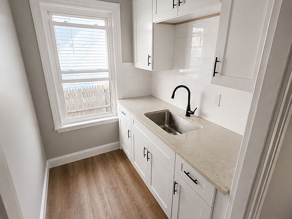 2nd image of 126 West Ave #1B
