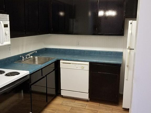 Large fully loaded kitchen with pantry