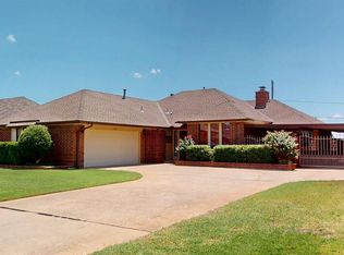 704 SW 113th St, Oklahoma City, OK 73170