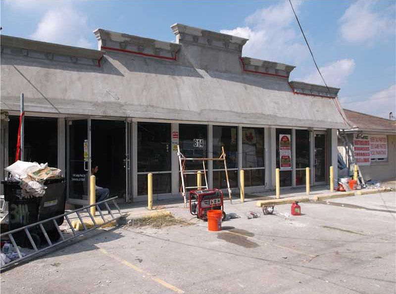 1st image of 314 W Judge Perez Dr