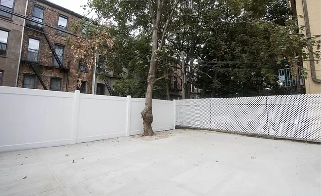 Rented by Ink Realty Services LLC | media 28