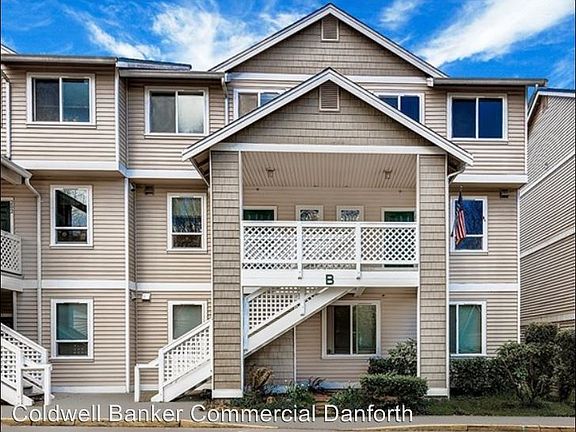 2nd image of 17827 80th Ave NE APT B204