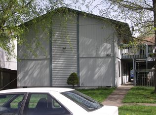 910 8th Ave APT 2, Longview, WA 98632