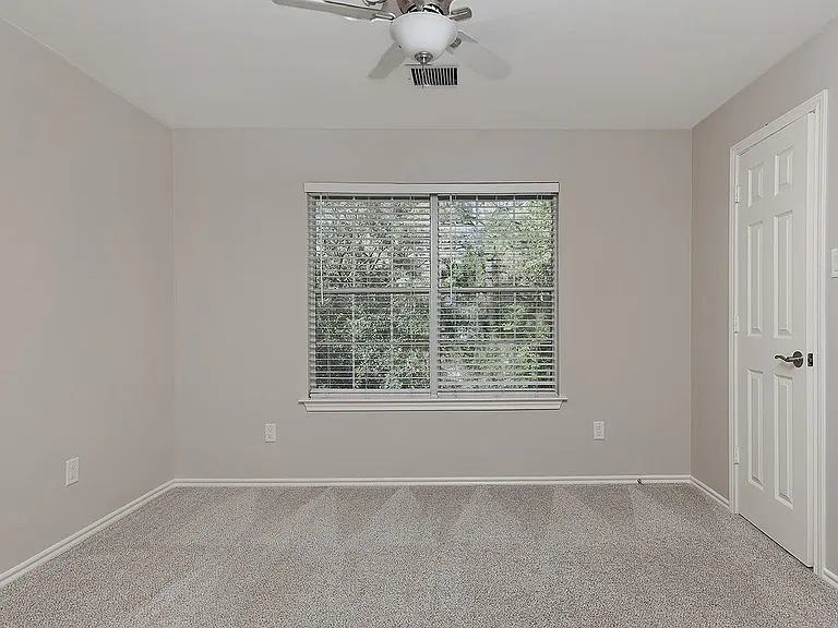 11 Scenic Brook Ct — Photo 14