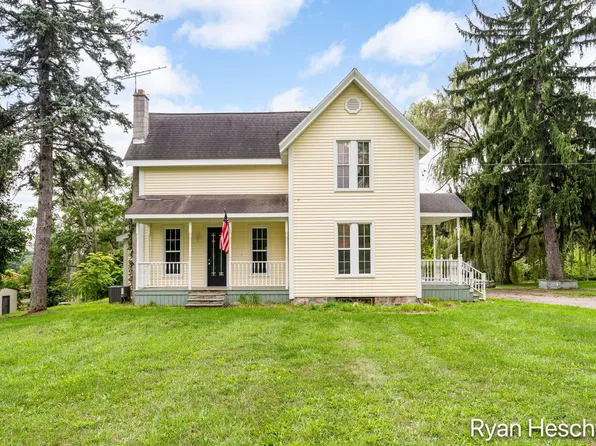 3681 Sayles Rd, Ionia, MI 48846