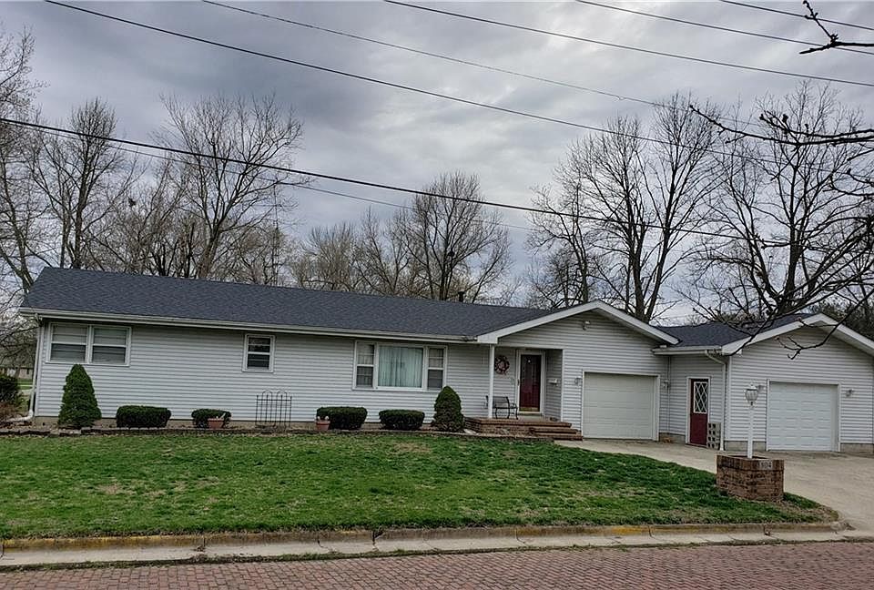 1st image of 804 W North 3rd St