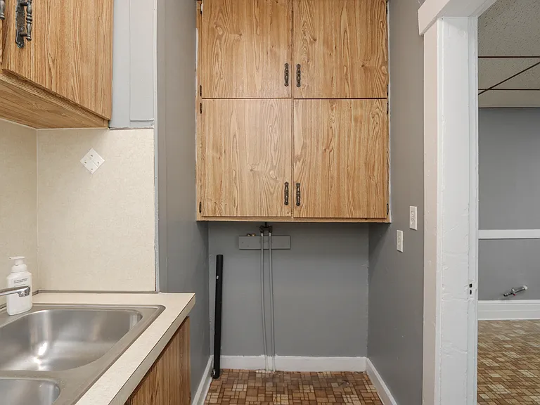8 Ivy Ave #1 — Photo 21