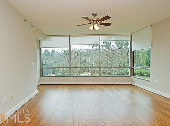 4th image of 700 Park Regency Pl NE APT 506