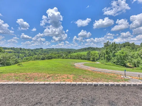 557 Ward Hollow Rd, Shelbyville, TN 37160