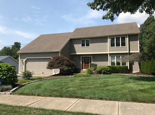 196 Eddon Dr, East Haven, CT 06512