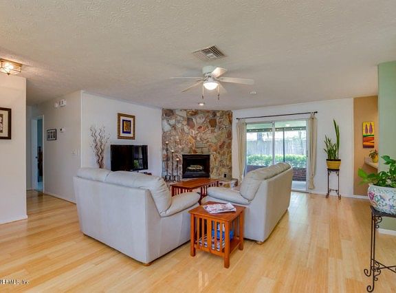 5th image of 4203 Tahnee Ct