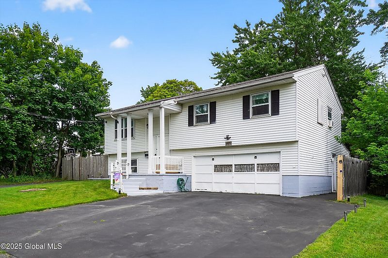 2nd image of 210 Starr Avenue