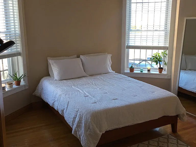 4840 N Sheridan Rd #2 — Photo 7