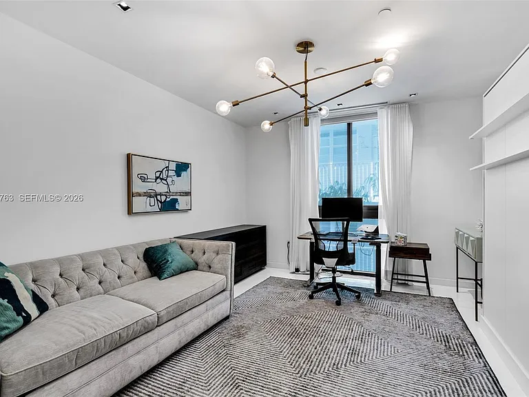 350 Meridian Ave #202 — Photo 23