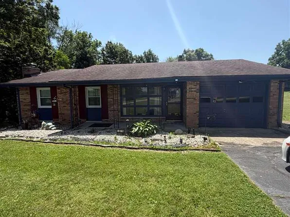 871 West Dr #450-N, Connersville, IN 47331