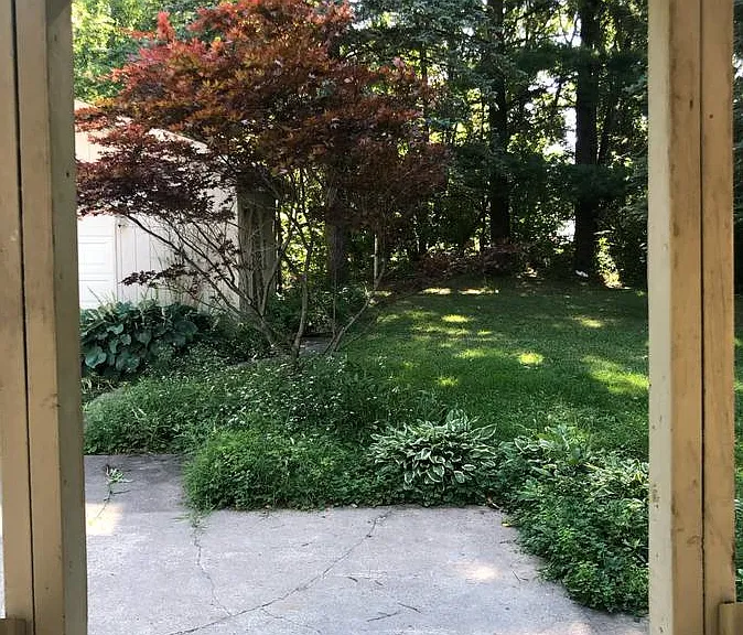5676 Shaw St — Photo 1