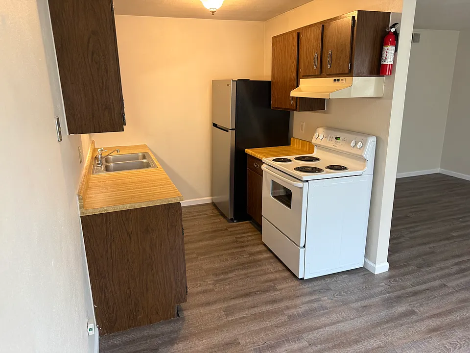 332 Riggin Rd #14