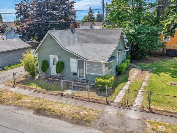 3561 E I Street, Tacoma, WA 98404