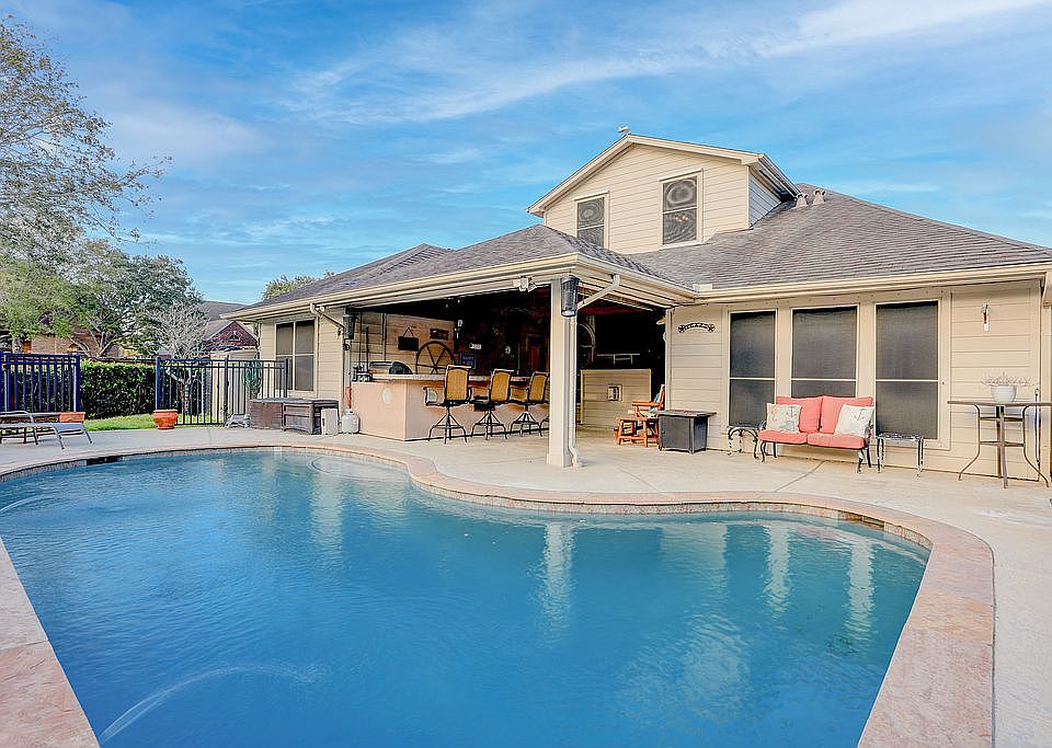 1st image of 937 Lilac Pointe