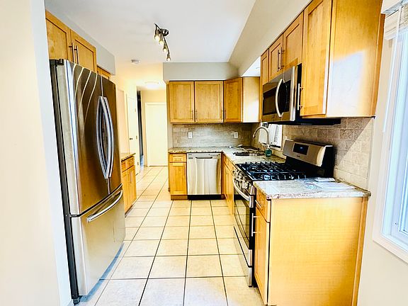3rd image of 16344 95th St #2
