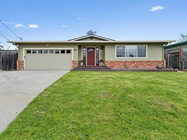 1445 Dougmar Dr, Santa Cruz, CA 95062